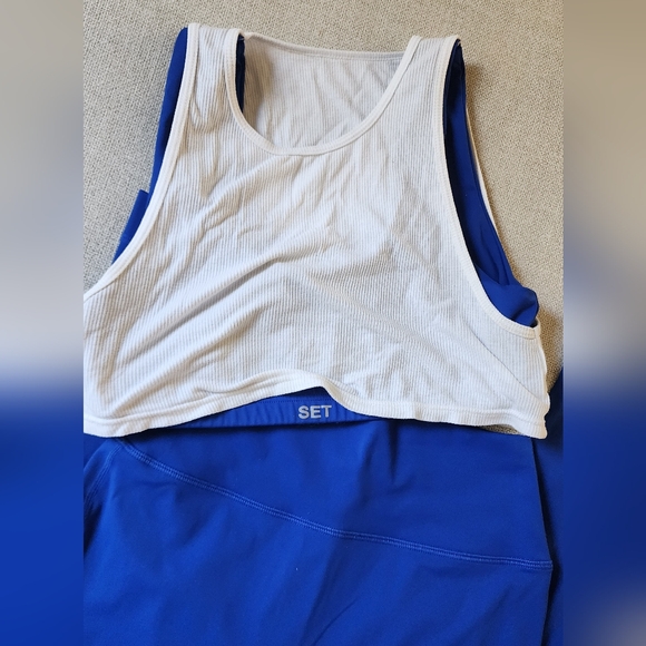 SOLD - Picture 3 of 4